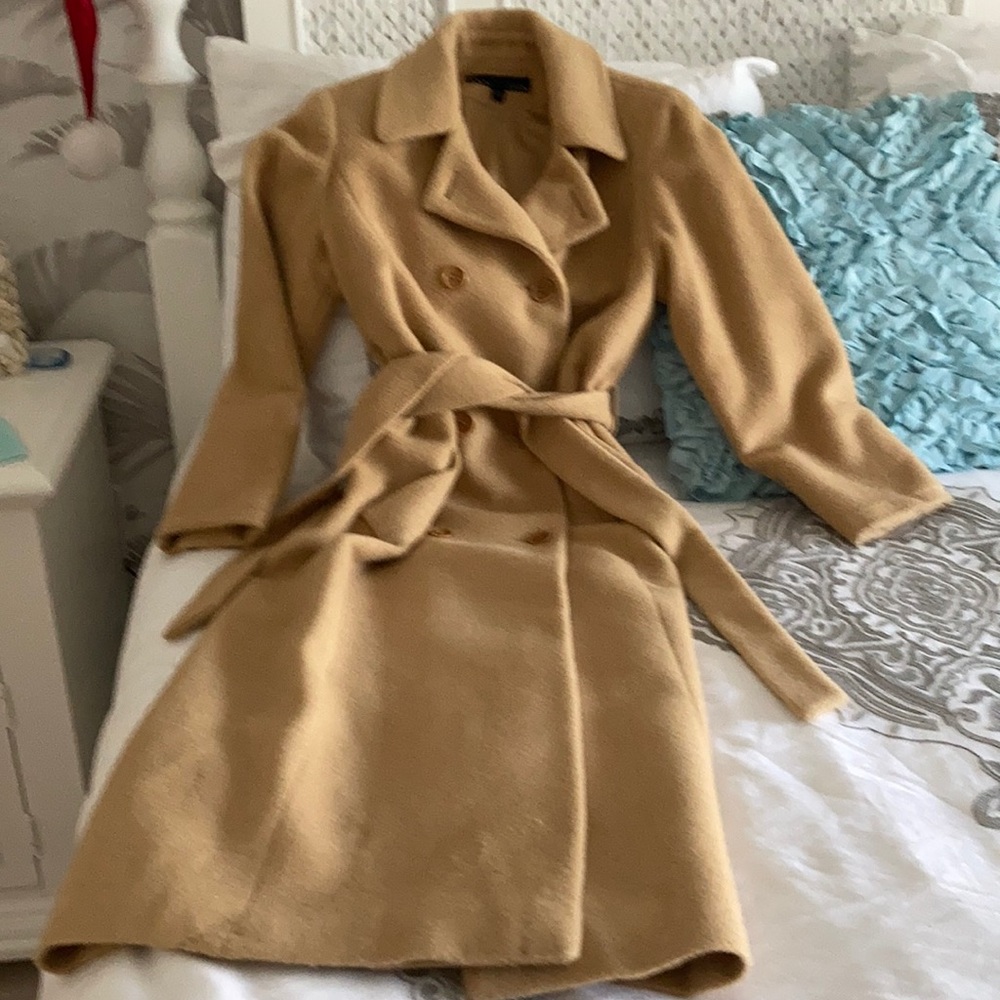 Camel coat. Anne Klein